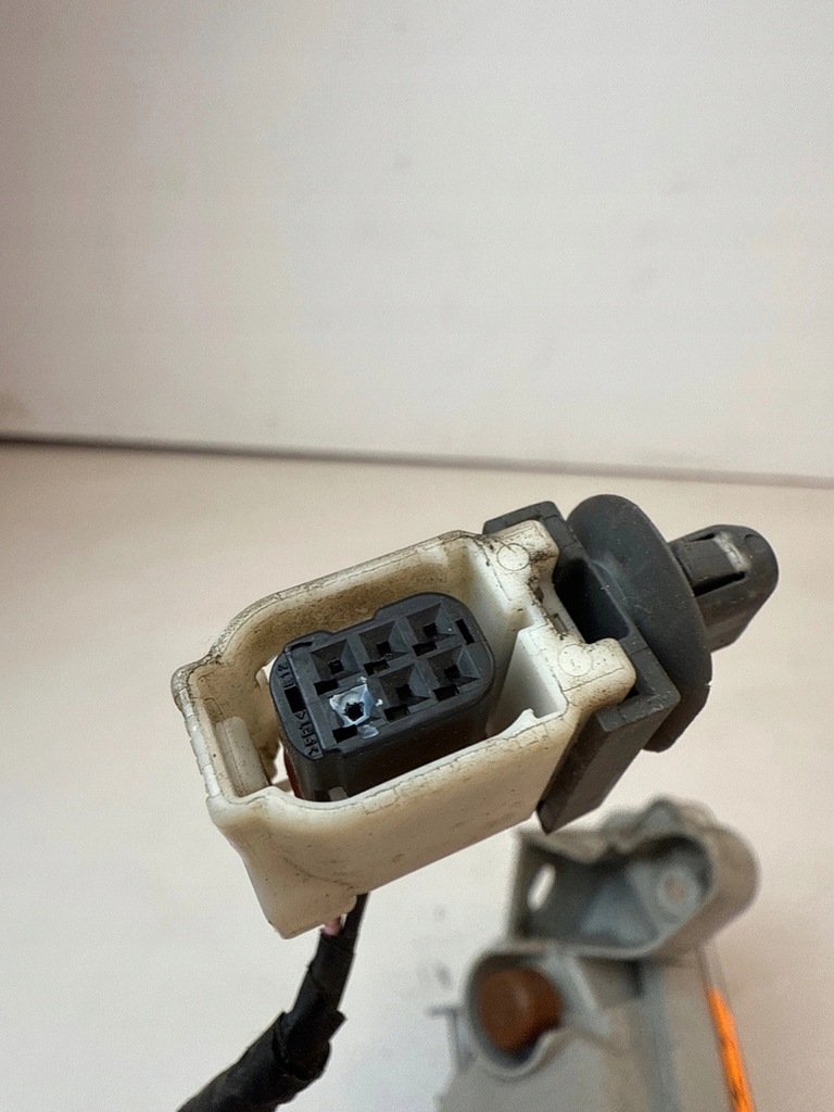 фото №9, Противотуманная фара противотуманный левый mazda 3 bm 13-17