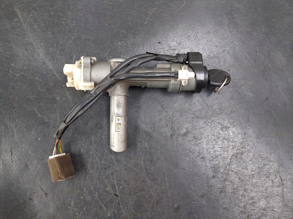 Купити Hyundai tiburon замок запалювання ключ