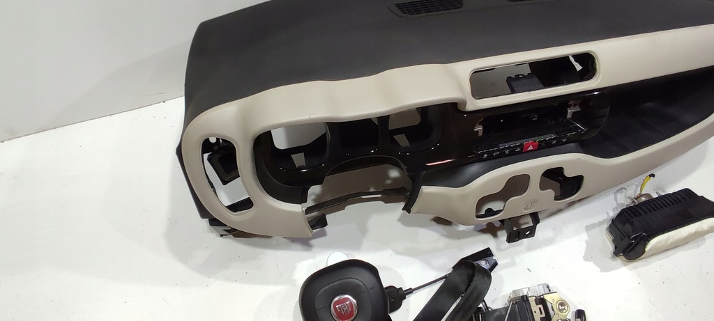 фото №5, Fiat panda 3 iii приборная панель консоль подушка безопасности ремни org