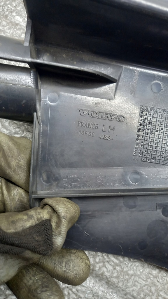 фото №3, Заглушка порог левая volvo xc90