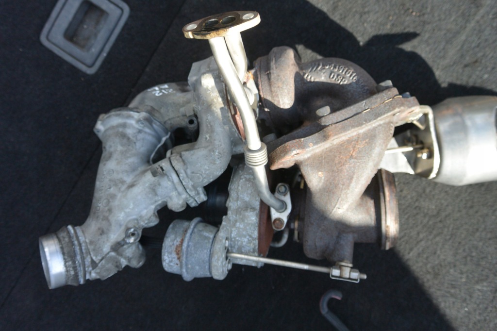 Турбонагнітач турбіна mercedes-benz w212 w207 w447 w639 w204 2.2cdi комплект Зі Шроту