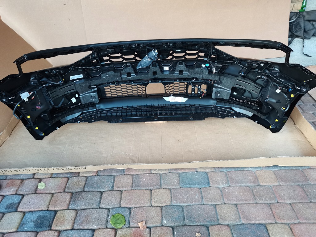 Audi a5 b10 s-line бампер перед новый model ly9t с Разборки