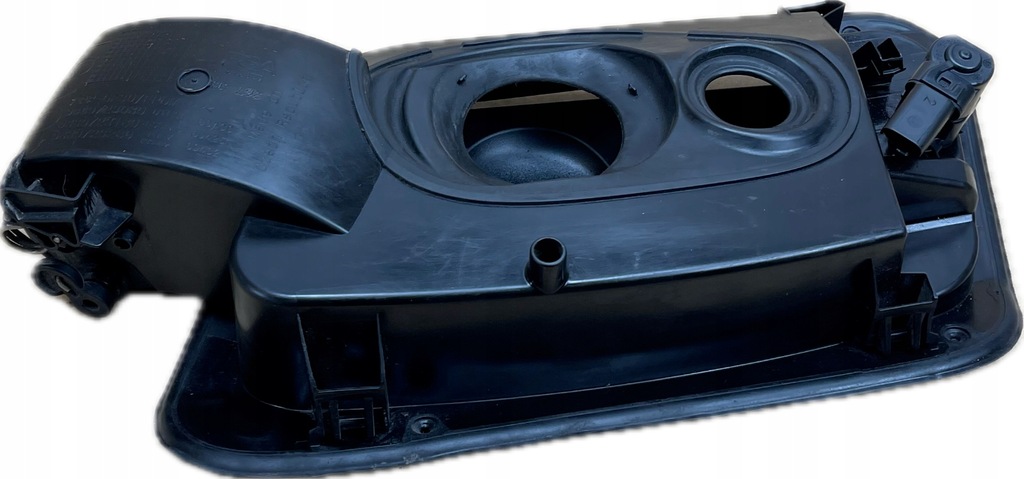 фото №1, Opel astra 6 vi l 2021 - крышка заливной топлива scr 9839723080