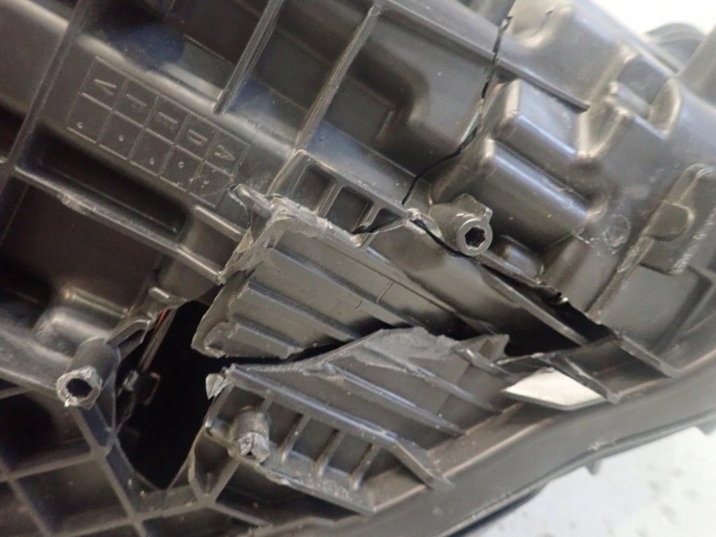 фото №9, Лампа перед левая mercedes a-klasa w177 full led