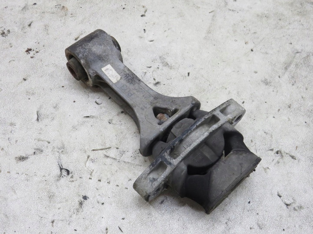 фото №1, Кронштейн подушка hyundai i30 ii 1.4 b 21590-a5100