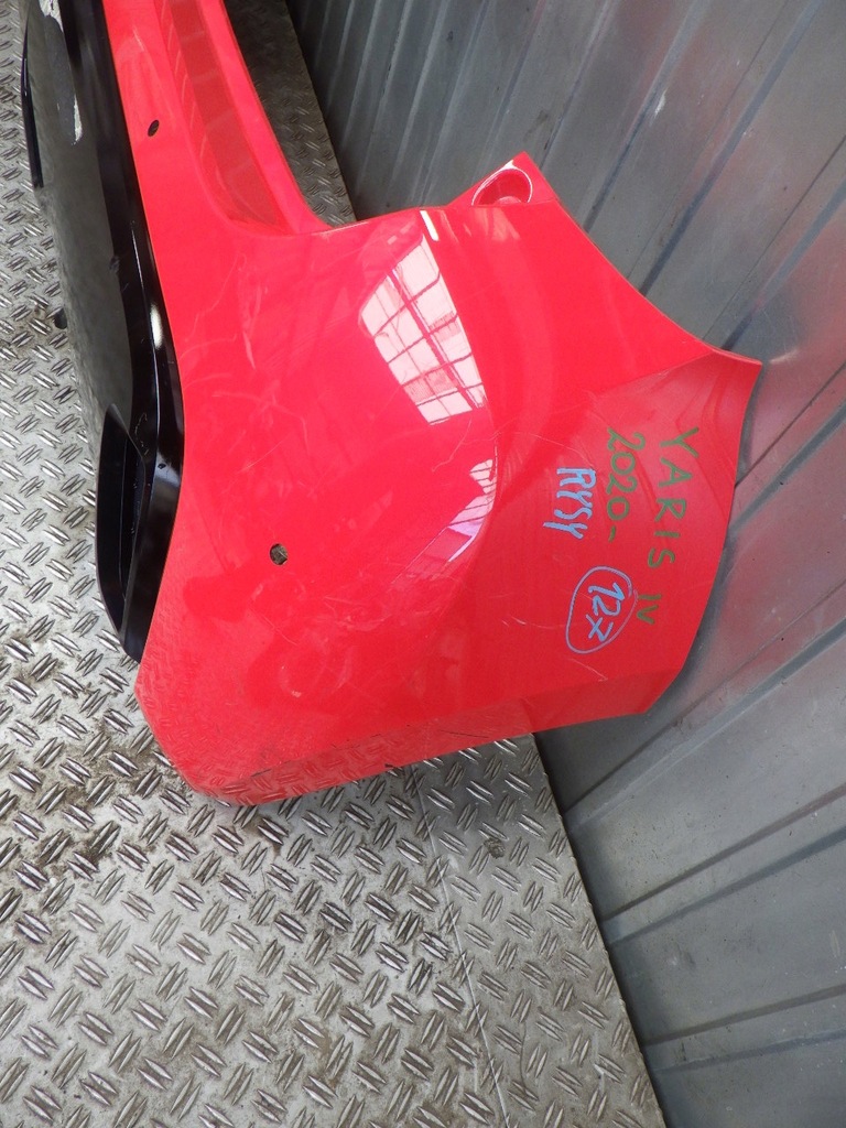 фото №11, Toyota yaris iv 2020- бампер задняя задний pdc