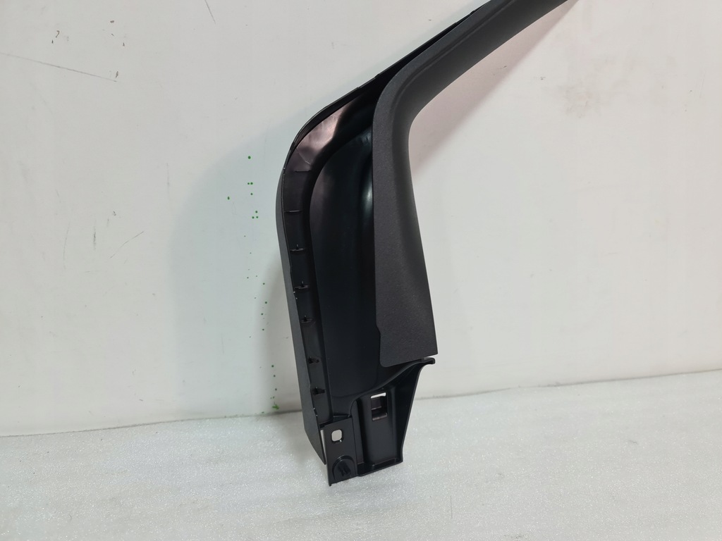 фото №9, Opel crossland x рамка защита рамы дверь левая перед 13452115