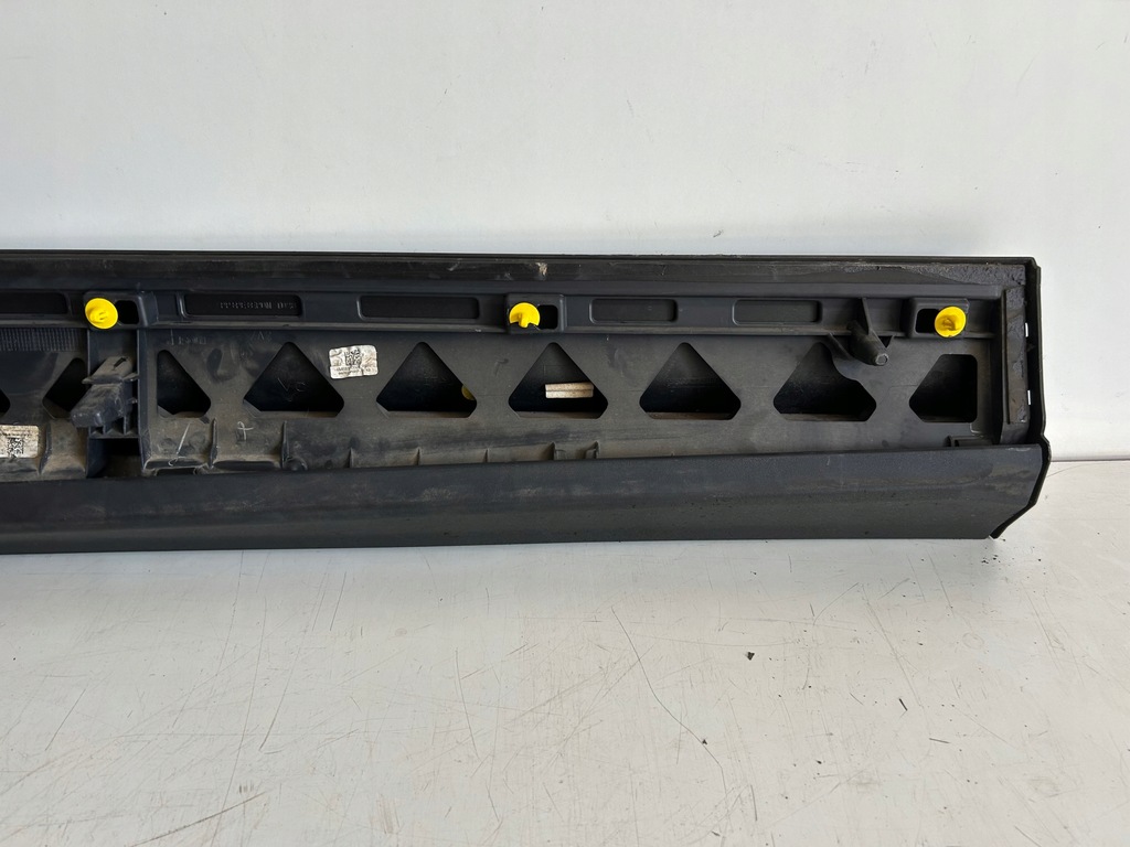 фото №6, Audi q8 4m8 молдинг дверь левый перед 4m8853959d