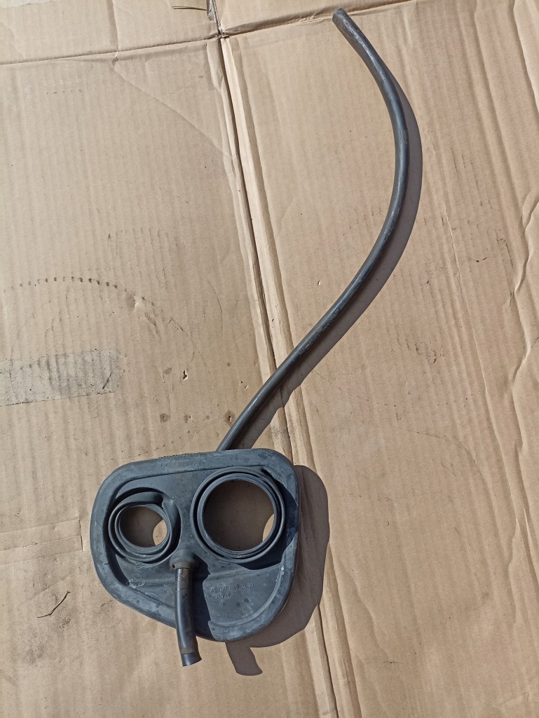 фото №1, Прокладка заливной топлива mercedes w205 c-klasa w213 e-klasa