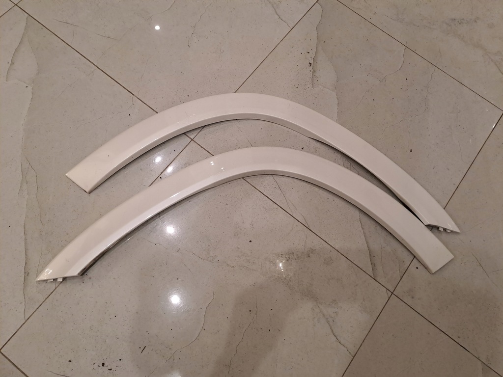 фото №1, Mercedes gle w167 молдинг крыла перед