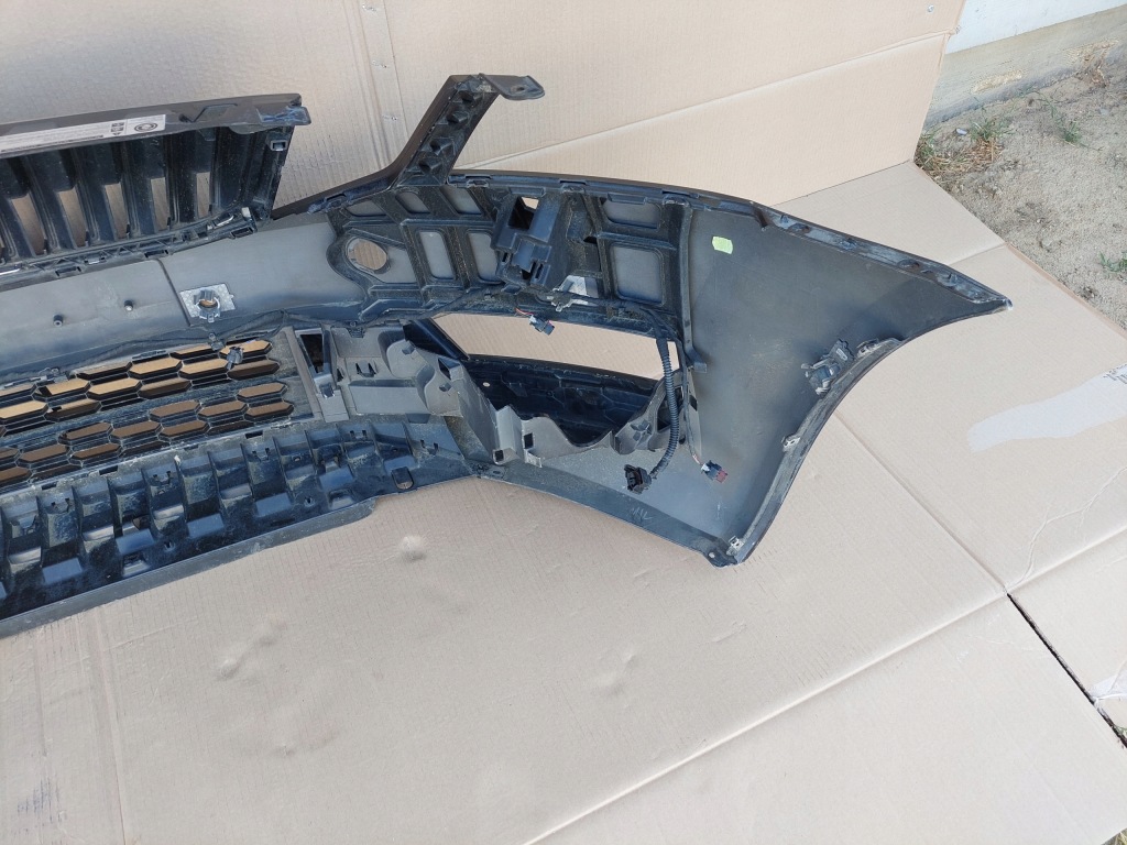 фото №11, Skoda octavia iii lift 15r .бампер перед a154