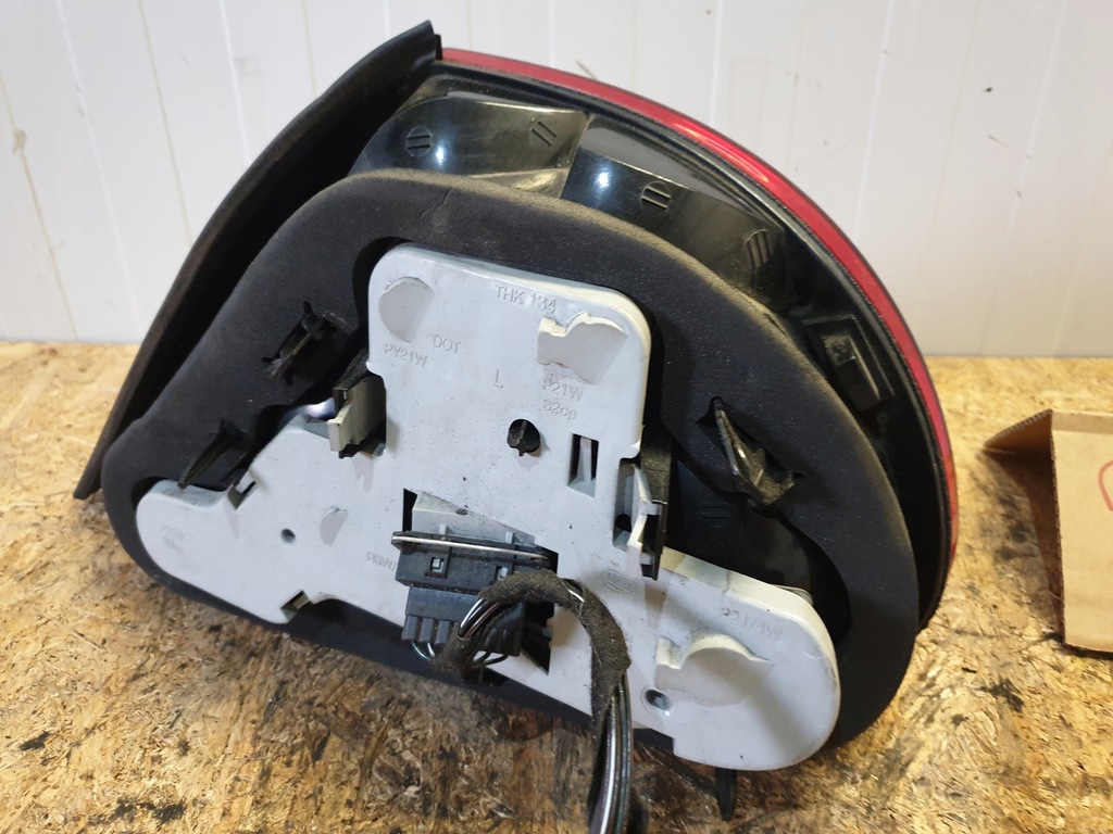 фото №7, Jaguar оригинальный номер xr8313405ag лампа задняя