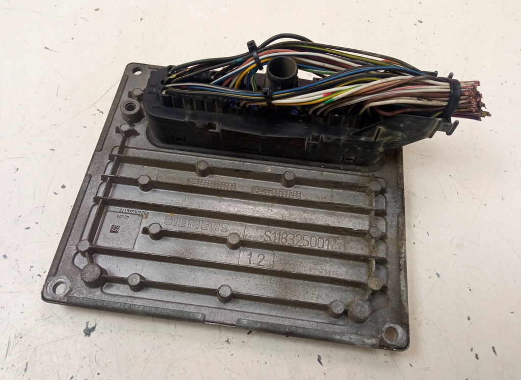 фото №1, Бортовой компьютер двигателя ford fiesta