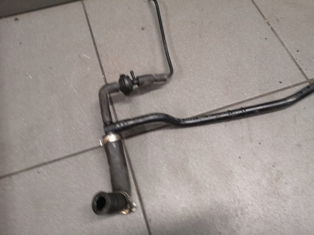 фото №5, Шланг вакууму audi a6 c6 3.2 4f0611931de