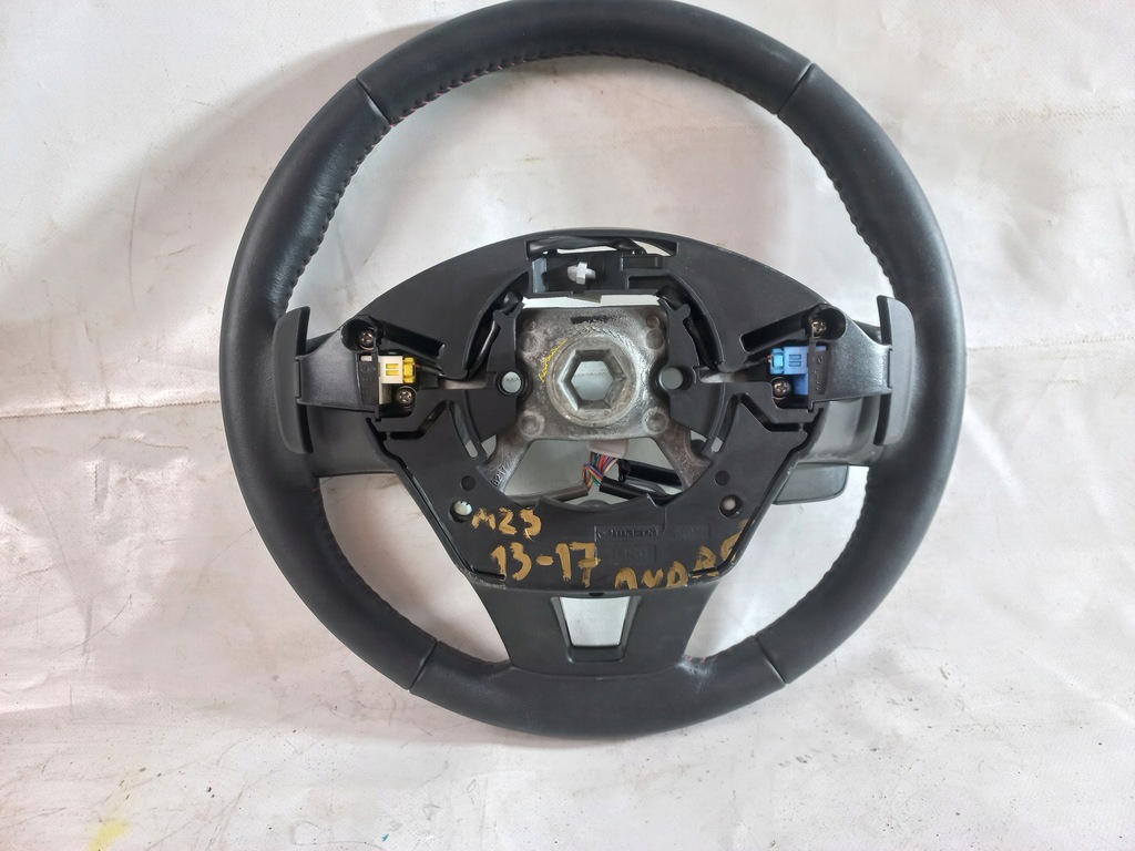 фото №7, Mazda 3 13-17 воздуховод многофункциональный лепестки переключения