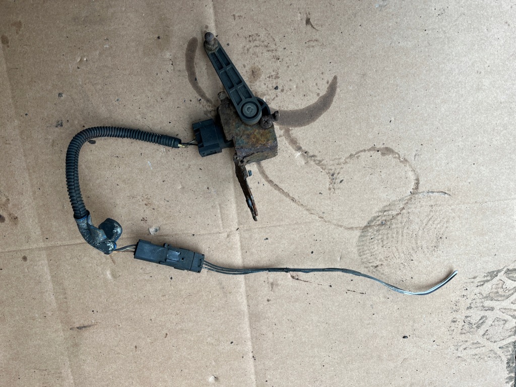 фото №4, Датчик выравнивание света renault espace iv 2002-2008 8200022012