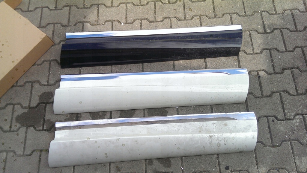 фото №1, Молдинг дверь pr перед vw touareg r-line 7p6854940j