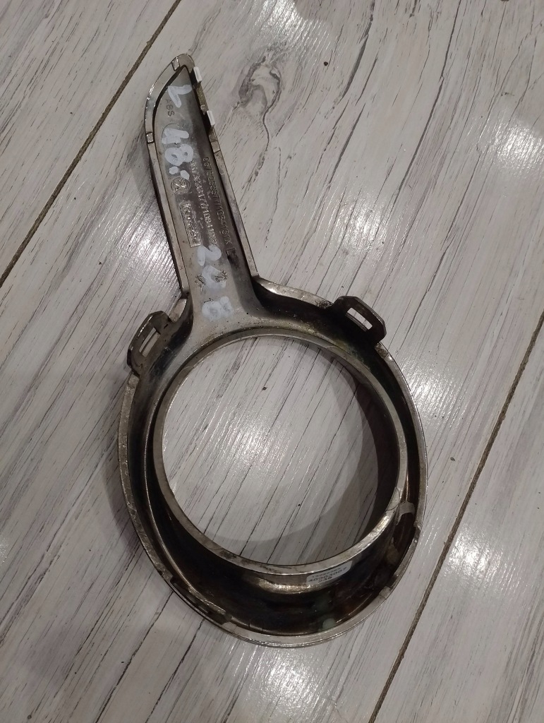 фото №4, Рамка противотуманной фары хром левая peugeot 208 9673233377