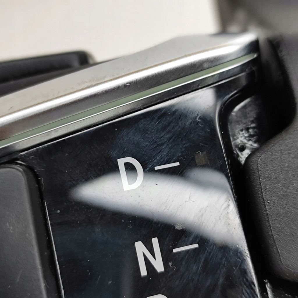 фото №9, Bmw i3 2014 домкрат перемикання передач / верхній