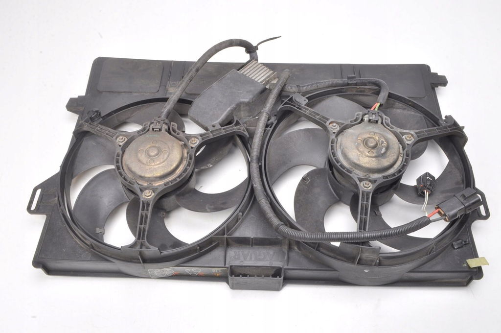 фото №1, Aston martin db9 вентилятор радиатора кондиционера