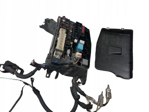 фото №1, Коробка предохранителей toyota auris i 82662-02190