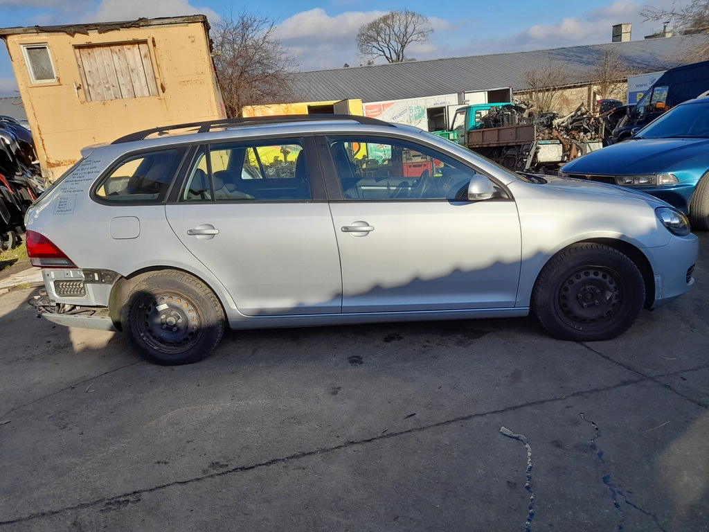 фото №13, Vw golf vi крышка заливной топлива la7w