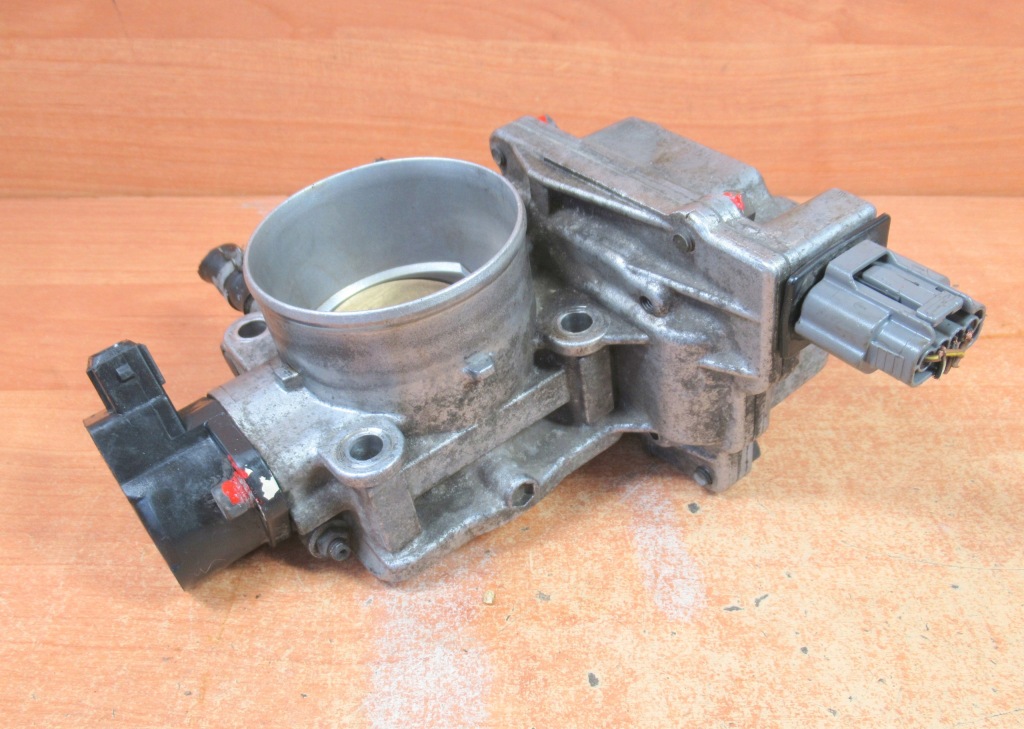 фото №1, Дросельна заслінка mitsubishi carisma 1,8 gdi eac60-002