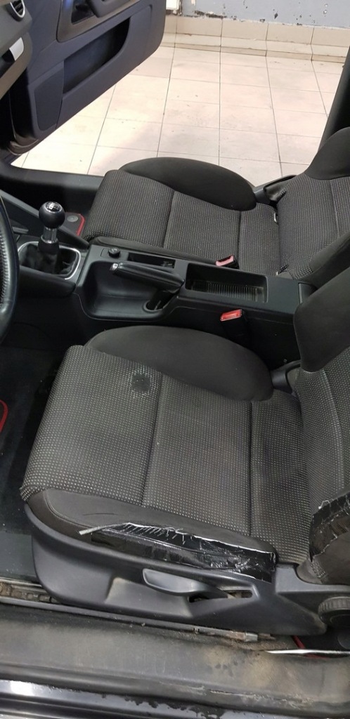 фото №1, Сиденья заднее сиденье комплект audi a3 8p 2003-2005 версия 3 дверная