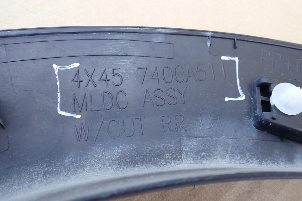 фото №11, Молдинг крила mitsubishi eclipse cross лівий задня 4x457400a511 17-