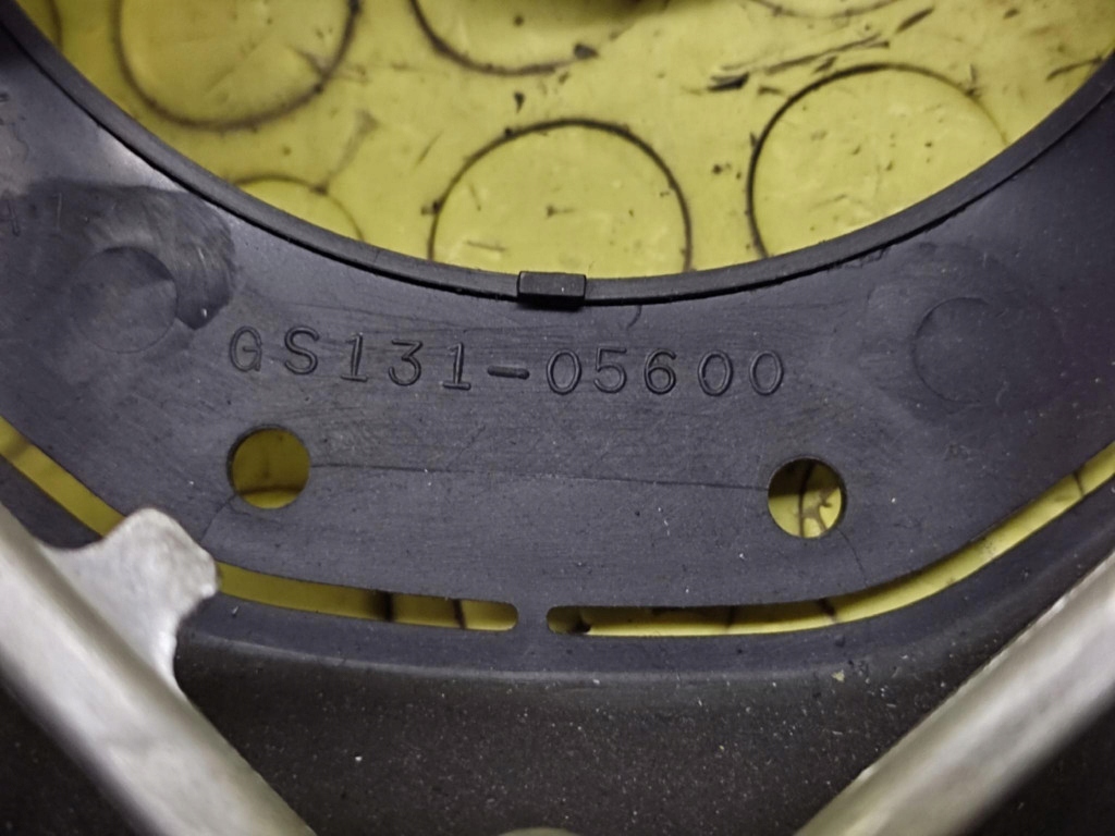 Suzuki swift iv руль gs13105600 с Разборки