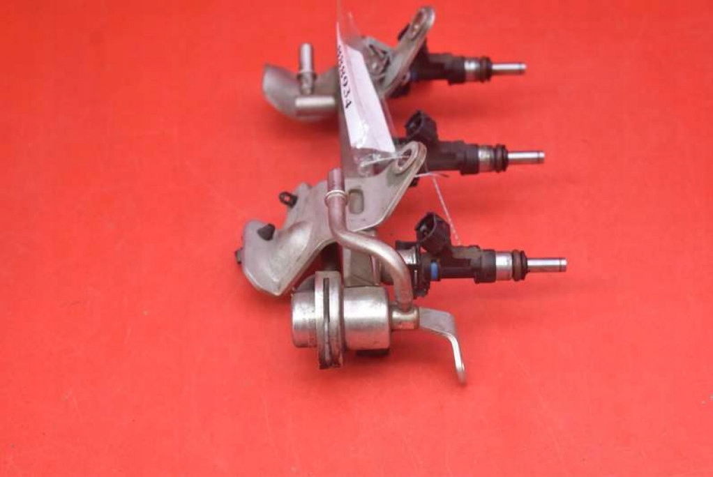 фото №6, Молдинг упорскування форсунки h4b 166007934r dacia logan mcv 2 ii 0.9 tce 90 km