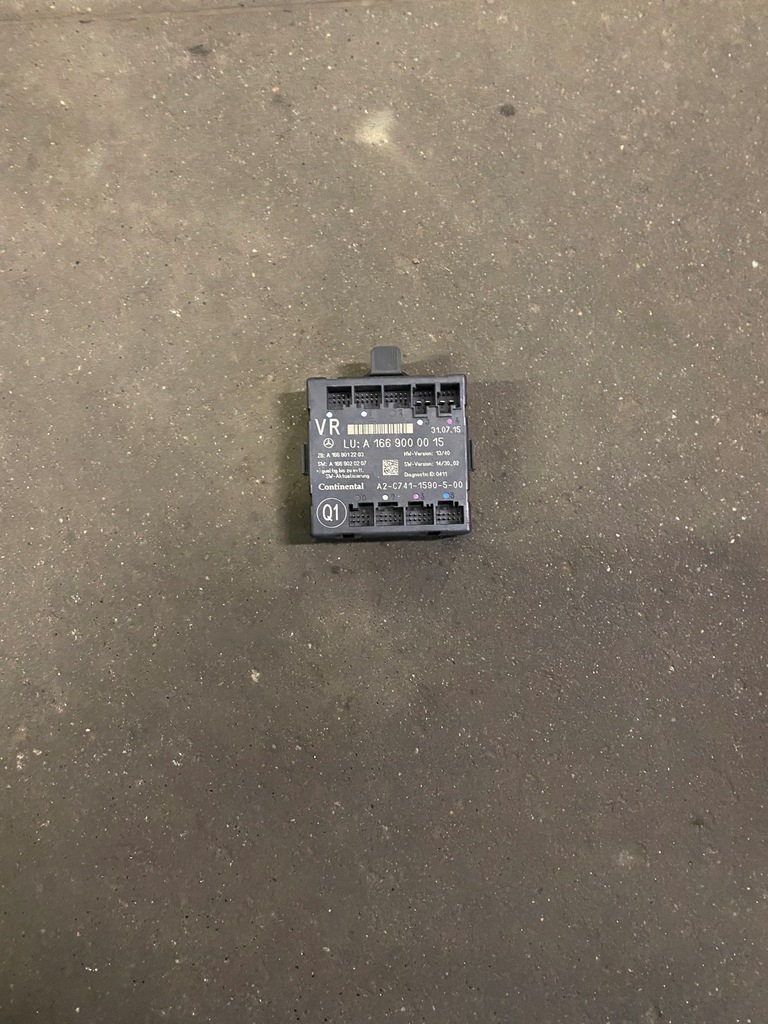 фото №1, Mercedes модуль блок управления дверь 1669000015