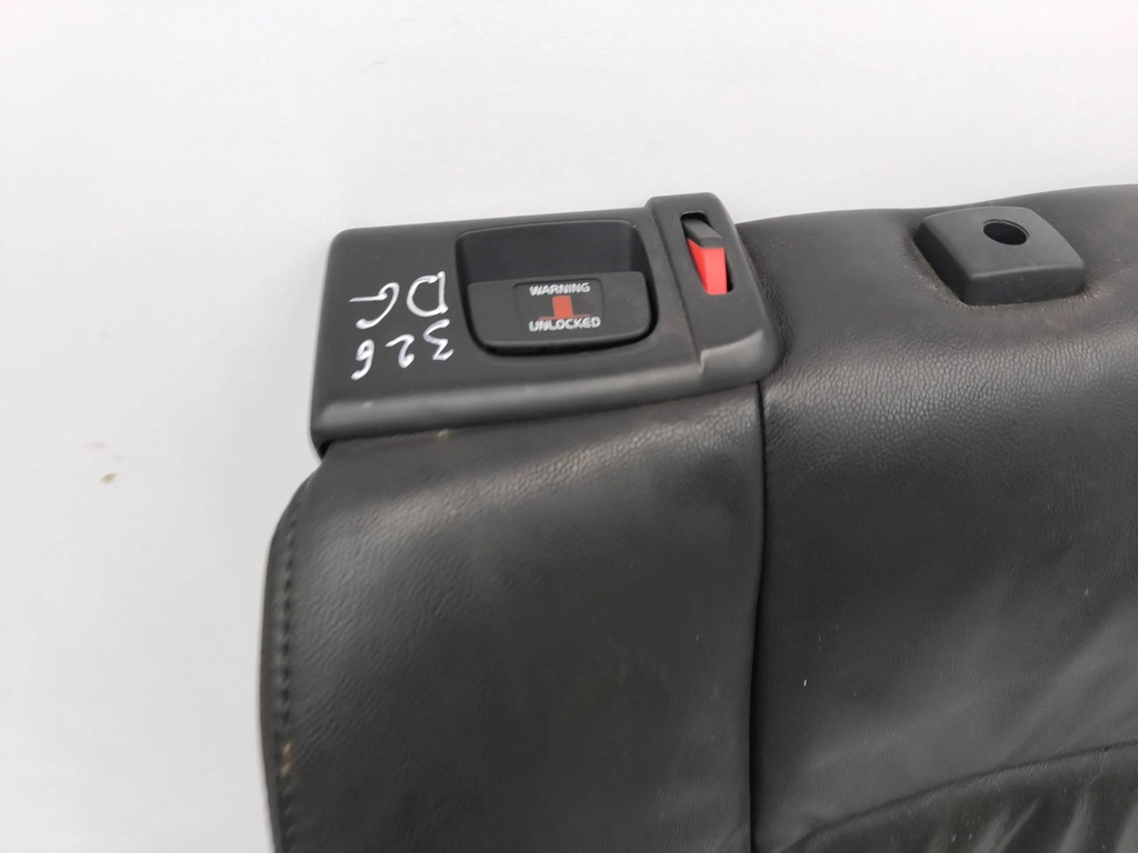 фото №5, Volvo v50 2009 права сторона сидіння задній