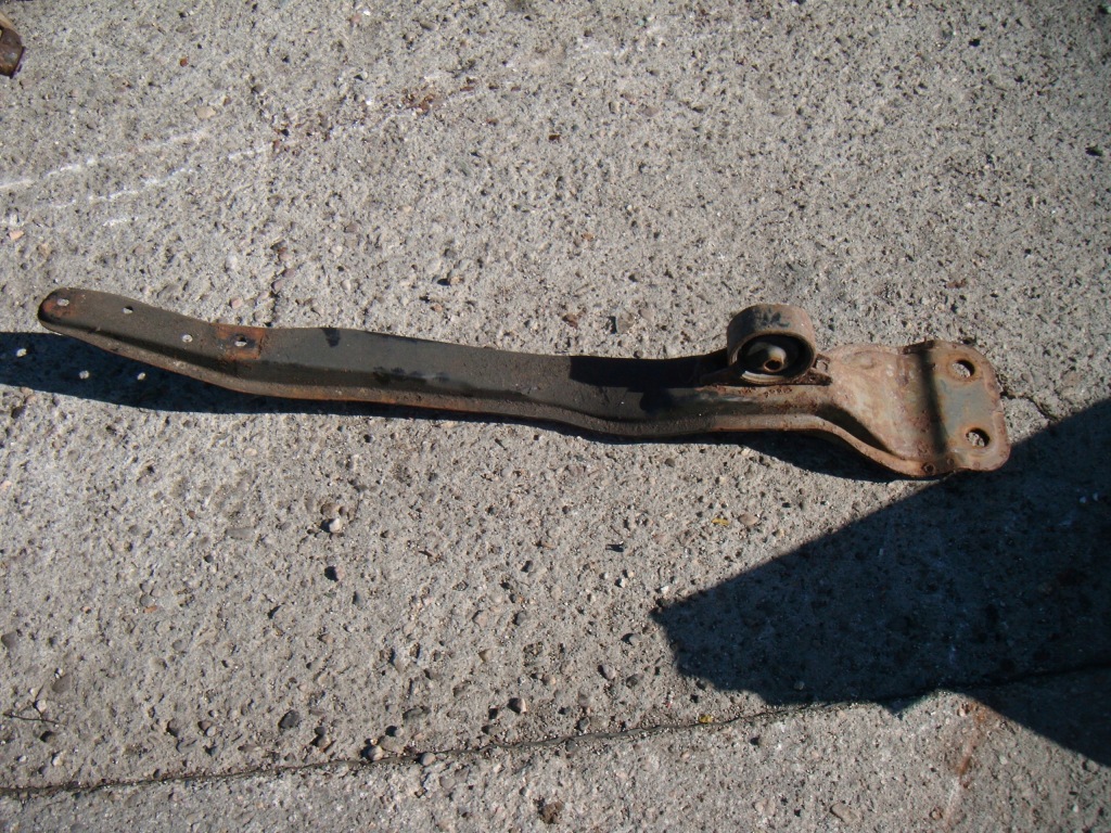 фото №3, Eclipse 3g 00-05 балка бампера перед