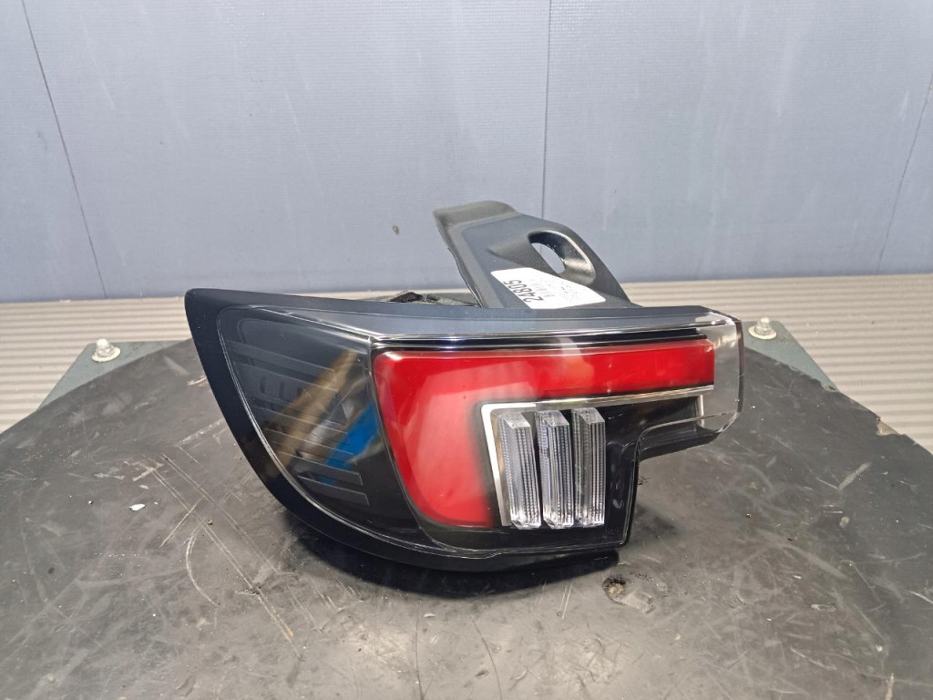 фото №1, Opel mokka ii лампа задняя левая наружная 9833721880