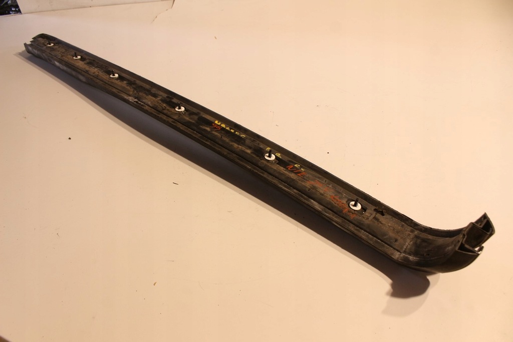 фото №8, Направляющая направляющая дверь правых master ii movano