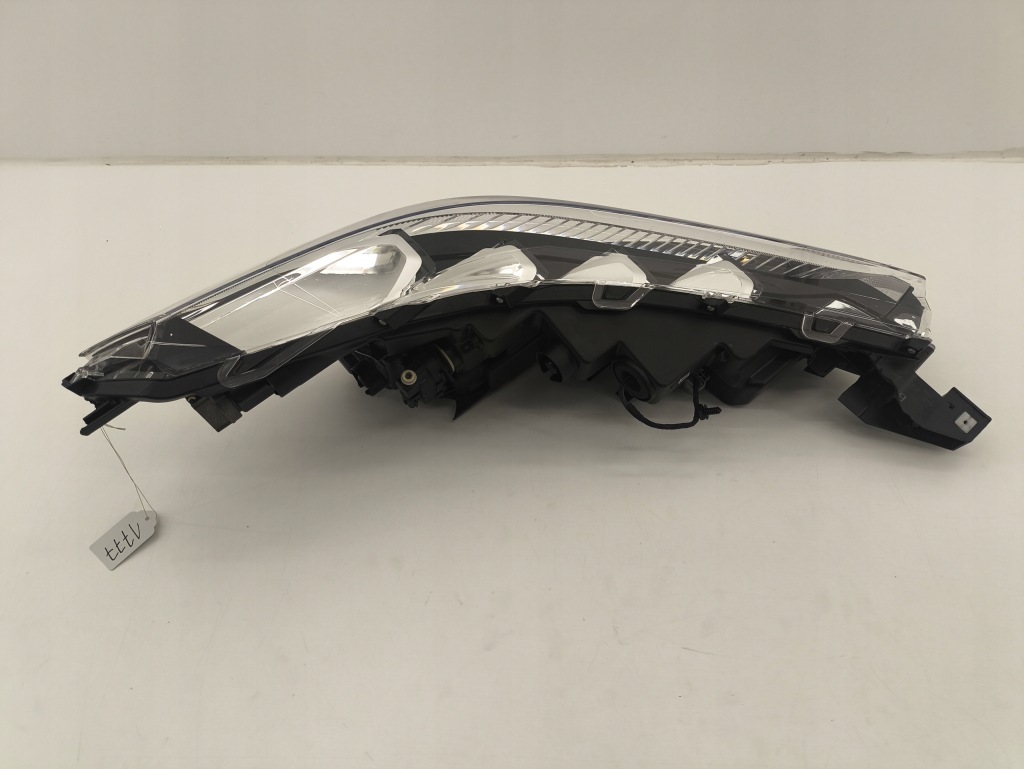 Фара левый перед full led toyota corolla cross Киев