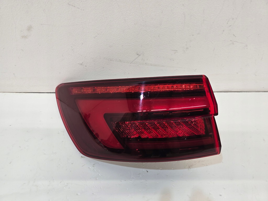 фото №1, Audi a4 b9 лампа ліва задня лівий задня 8w9945091c