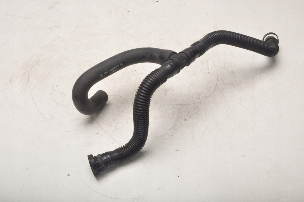 фото №1, Macan 3.6 труба шланг воздуха 94611302230