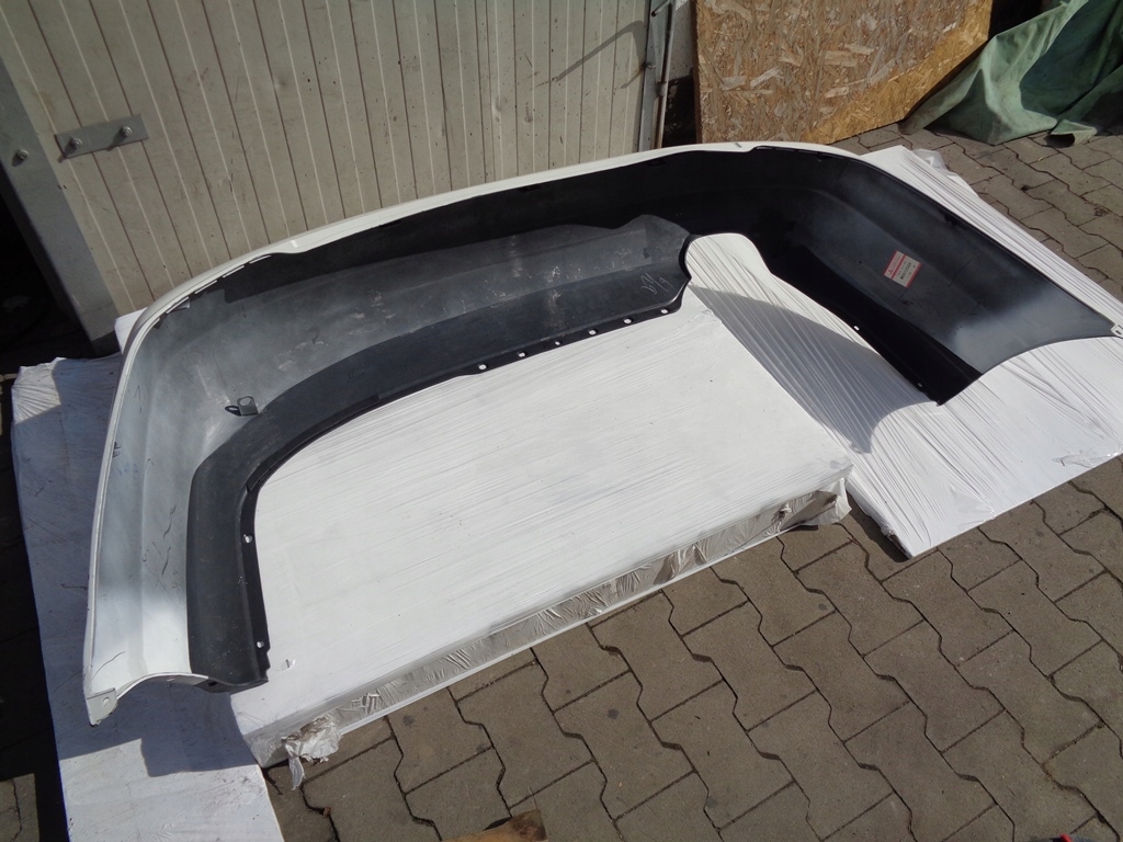 фото №12, Бампер задній задня mb912589 mitsubishi galant 93-96