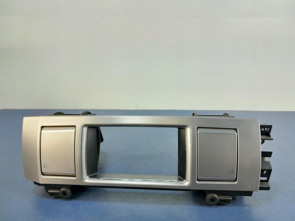 фото №10, Jaguar xf i x250 решётки обдув средняя