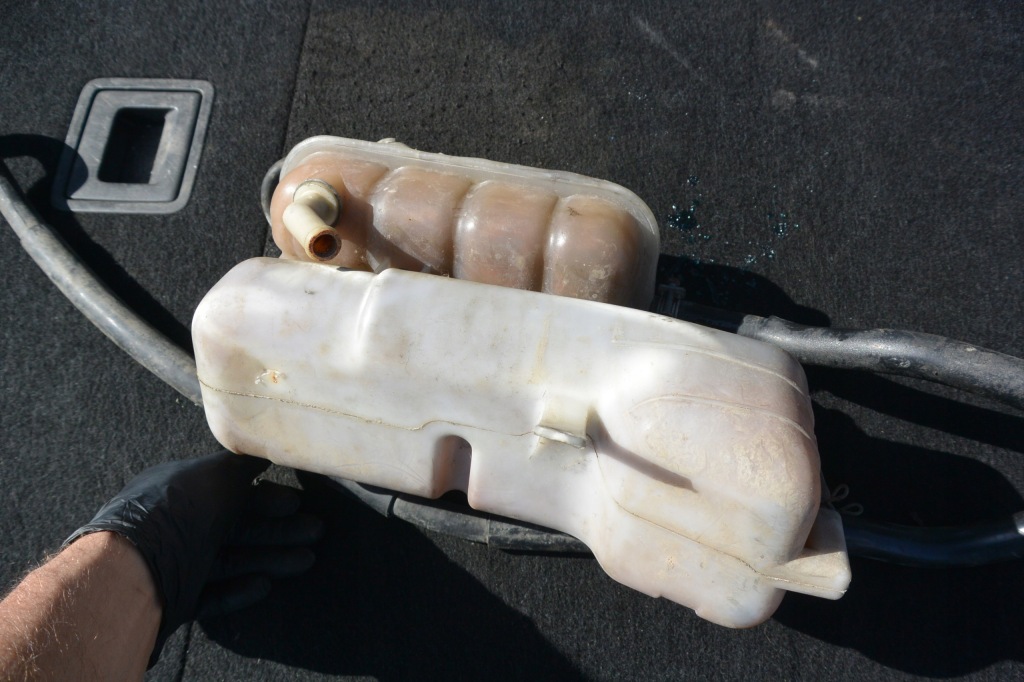 Бачок розширювальний води шланг nissan patrol y61komplet Зі Шроту