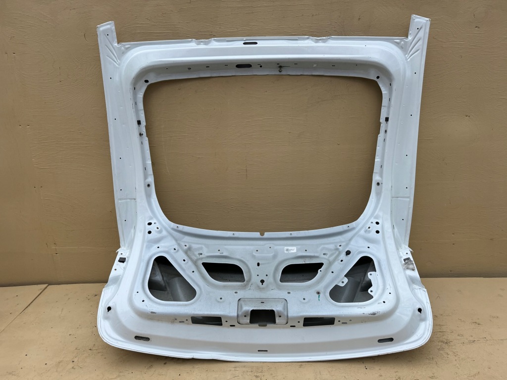 Tesla model x 16r- крышка багажника крышка багажника задний  задняя Киев