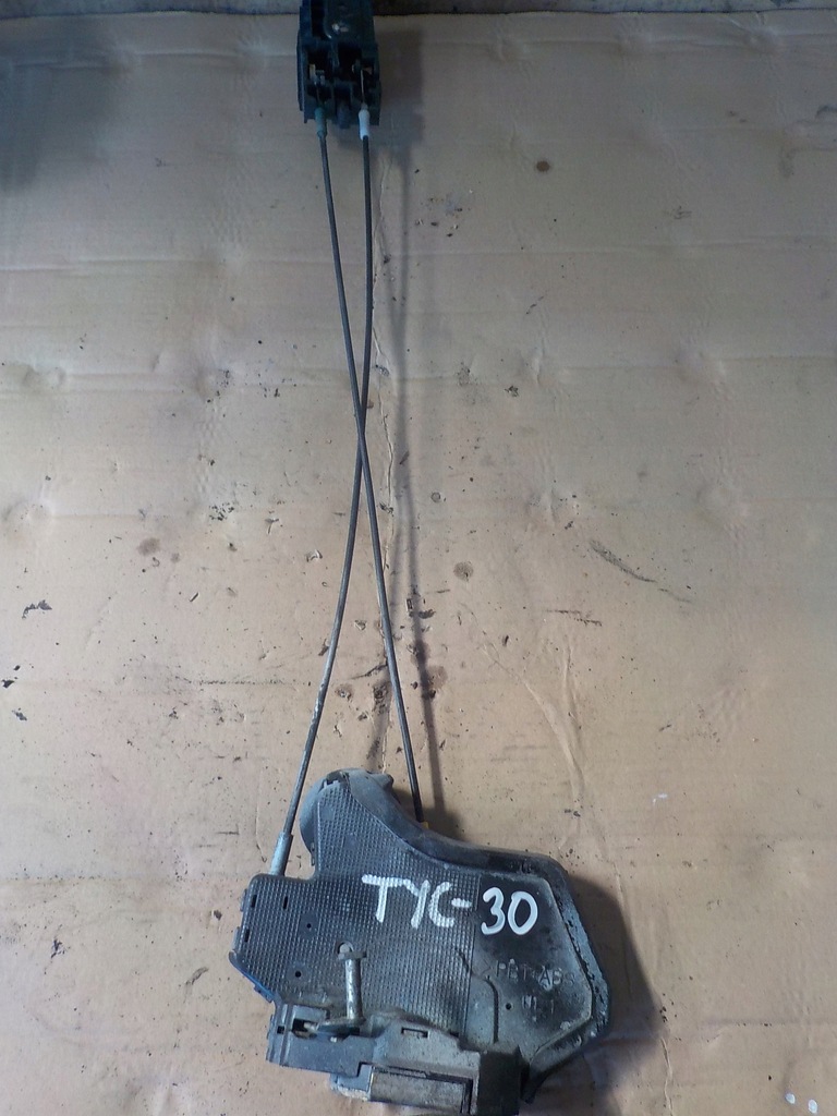 фото №1, Toyota corolla 2.0d замок дверь левый задняя