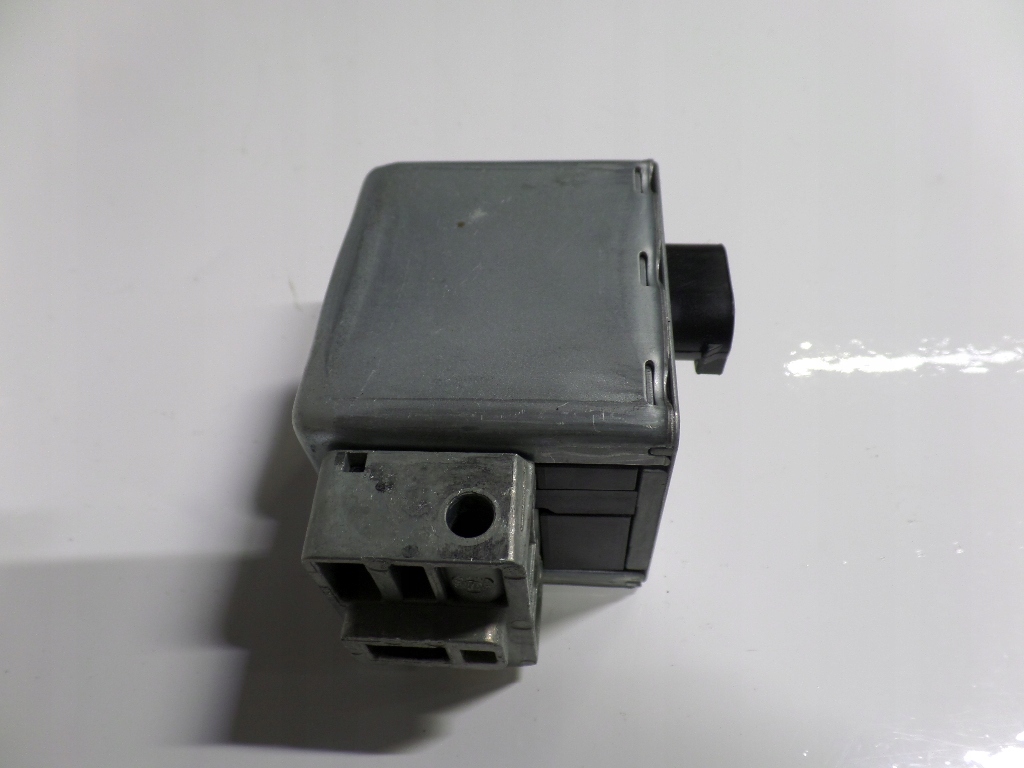 фото №1, Renault scenic iii блокування керма 8200604934