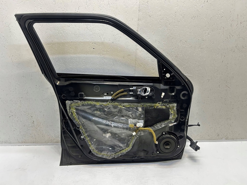 фото №2, Nissan juke f15 передні ліва двері