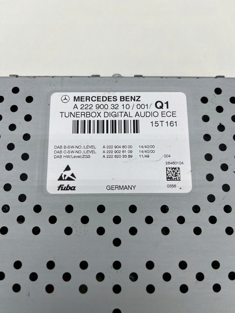 фото №2, Mercedes w205 усилитель радио a2229003210