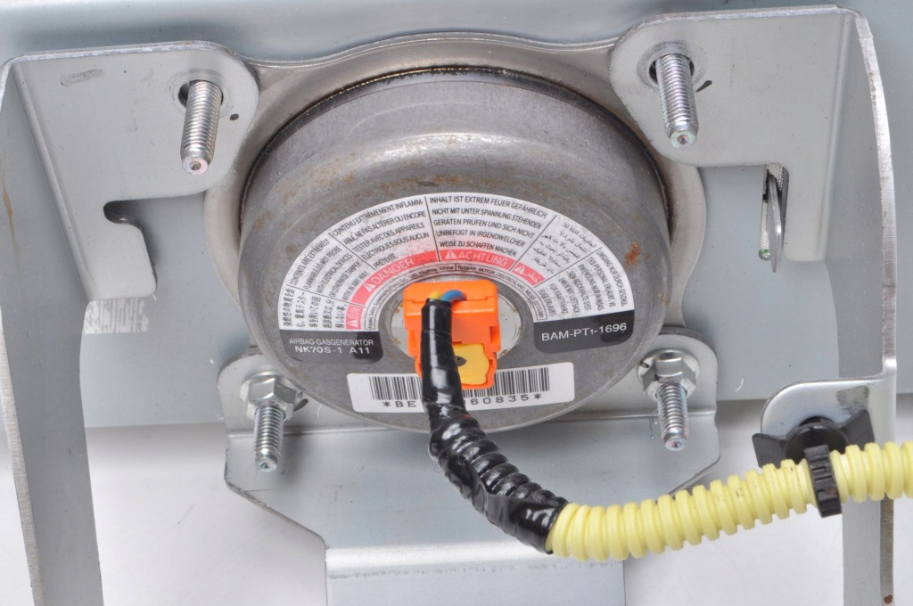 Nissan juke f15 подушка подушка безопасности пассажира 0589-p1-000258 Недорого