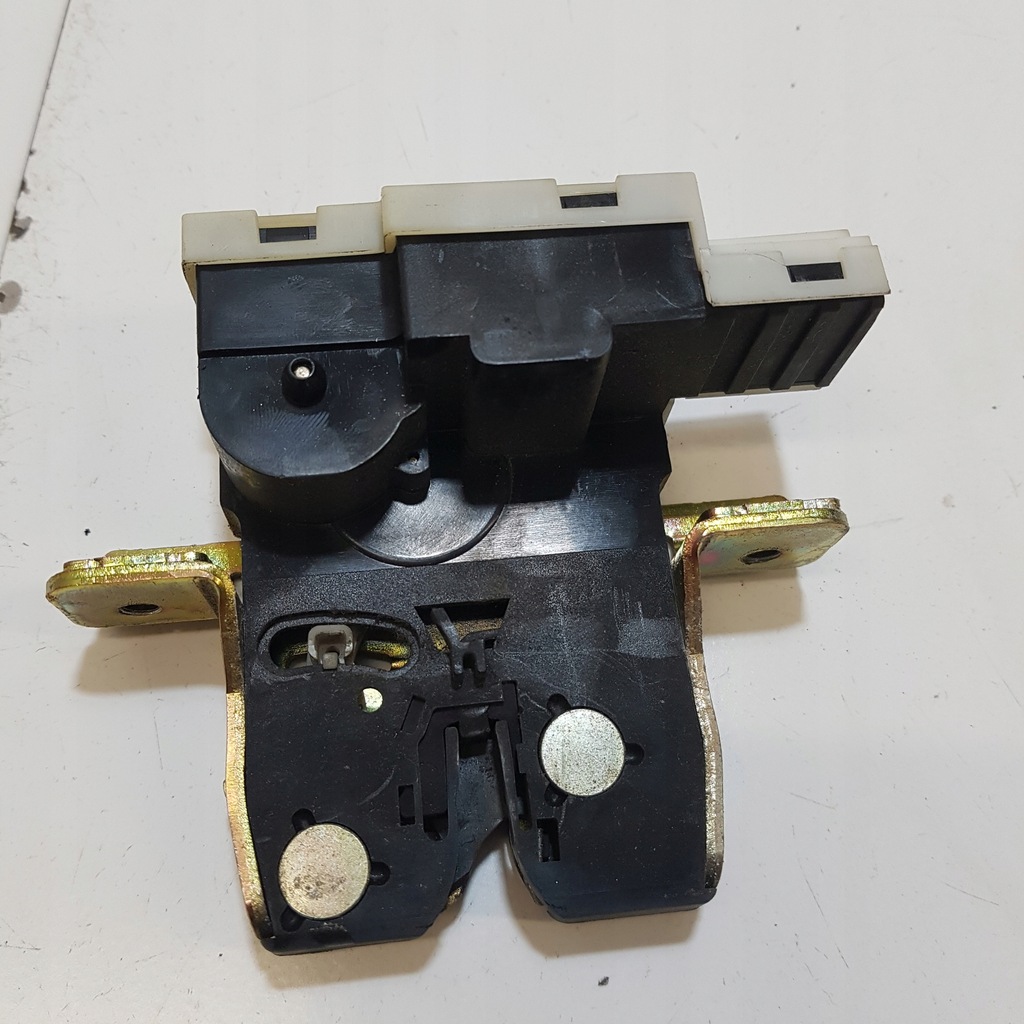 фото №2, Замок задній скло renault scenic 1 rx4