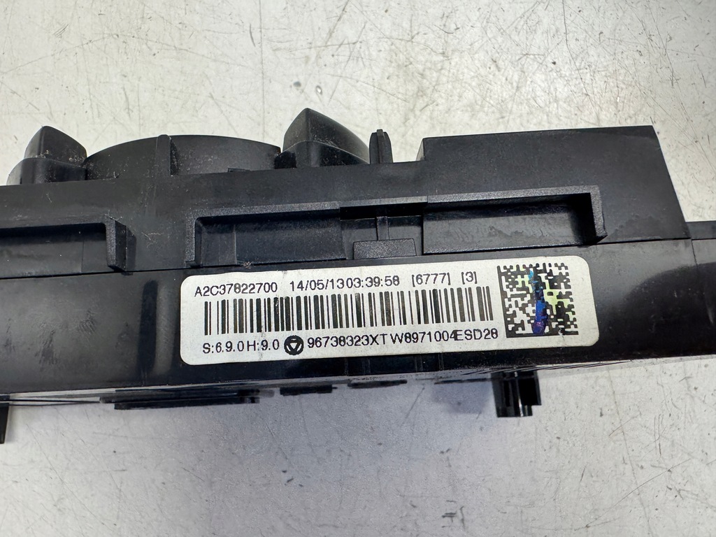 фото №7, Peugeot 5008 i панель кондиционера 96738323xt